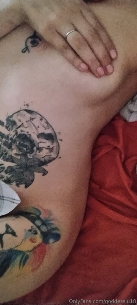 Goddesslu18 hd model pic