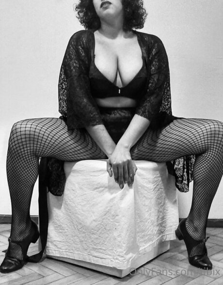 Tibix high quality actress photo