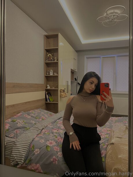 Babymegaan exclusive model picture