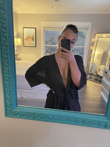 Celsee erotic actress gallery