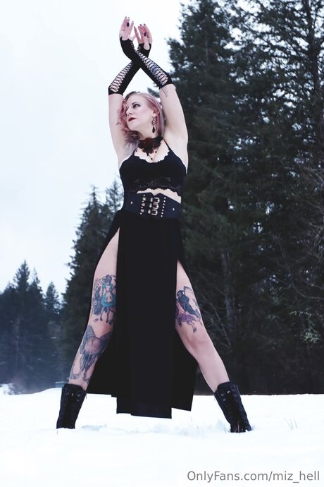 Miz Hell porn actress pic