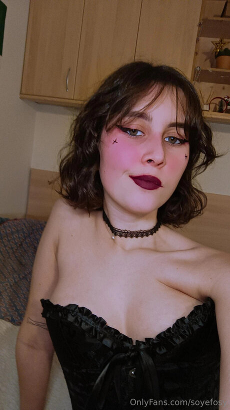 Soyefosy erotic pornstar gallery