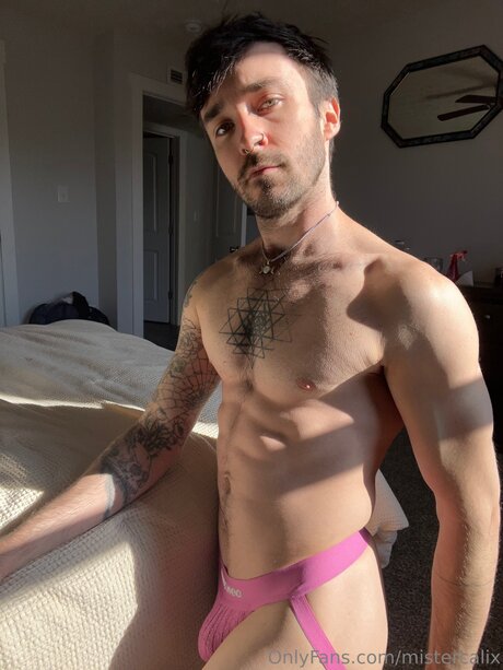 Mistercalix model sexy pic