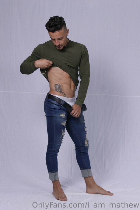 I Am Mathew star archive