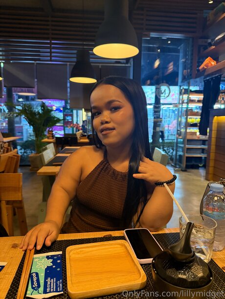 Lillymidget pornstar erotic galleries