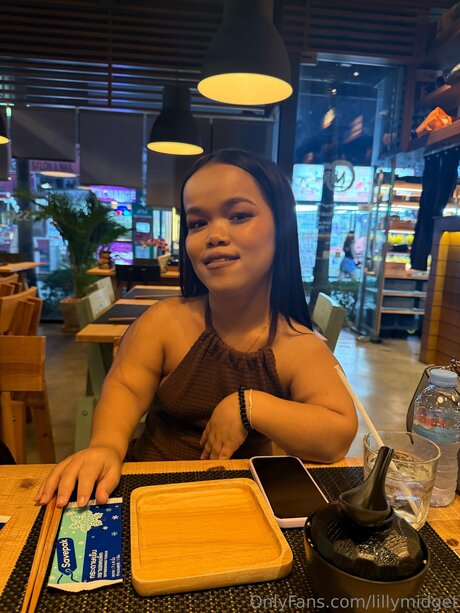 Lillymidget nudes star pics