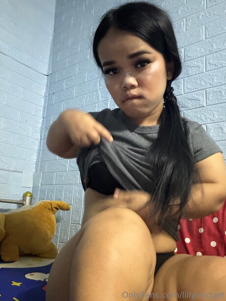 Lillymidget model picture