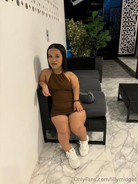 Lillymidget nudes actress images