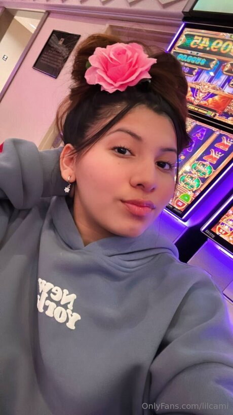 Lilcami star naked gallery