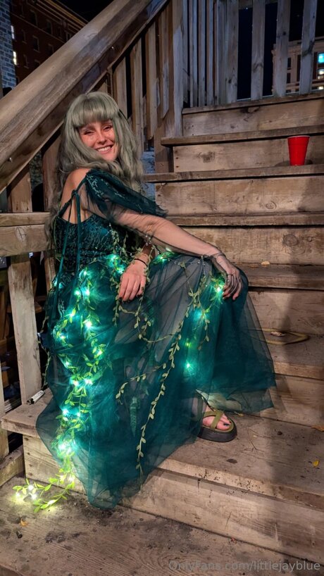 Littlejayblue adult model galleries