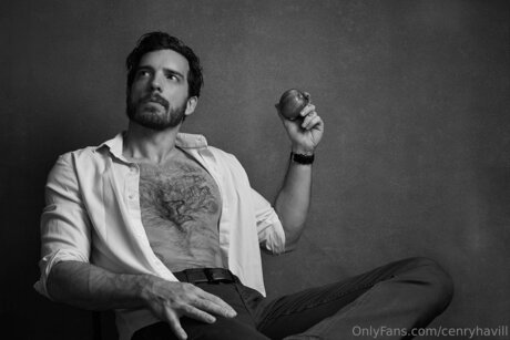 Cenryhavill exclusive actress photos