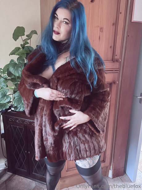 Thebluefox sexy model picture
