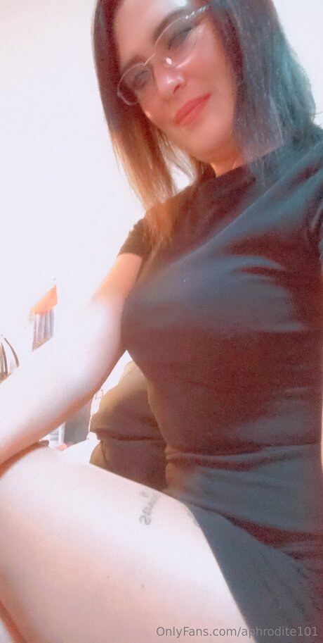 Aphrodite101 nudes star image