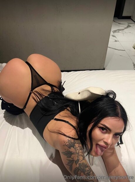 Theverysonya pornstar sex archive