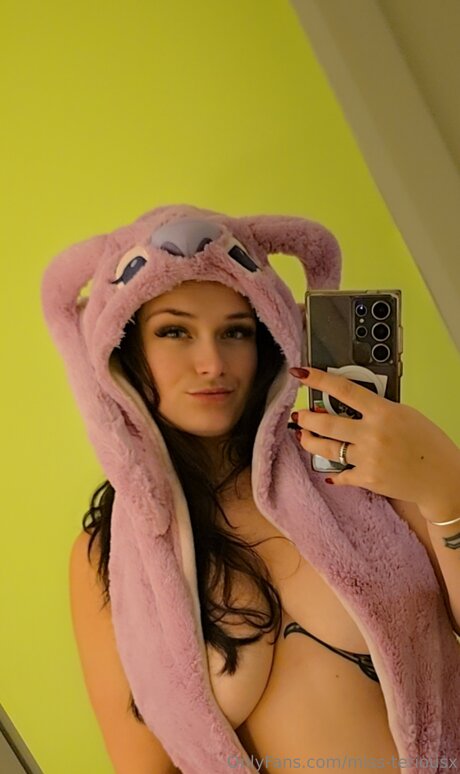 Miss Teriousx model nudes galleries