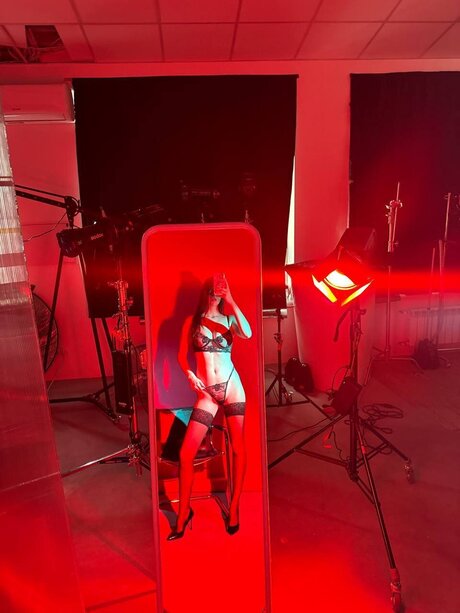 Inlikoris model sex pictures