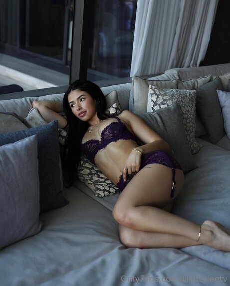 Lilkittyleetv pornstar top gallery