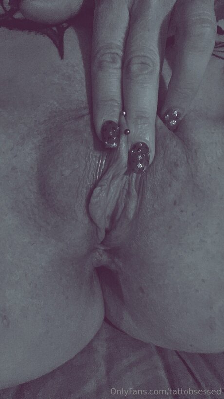 Tattobsessed model nudes photo