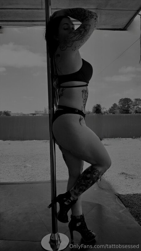 Tattobsessed sexy pornstar pictures