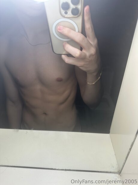 Jeremy2005 nudes star photo