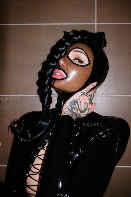 Kitteh Official star erotic archive