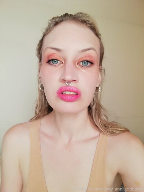 Kerry Ann Goddamn free star photos