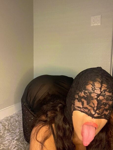 Xxxbubbletroublexxx star nude archive