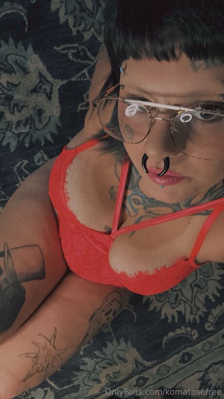 Lydiainthebones star hot pics