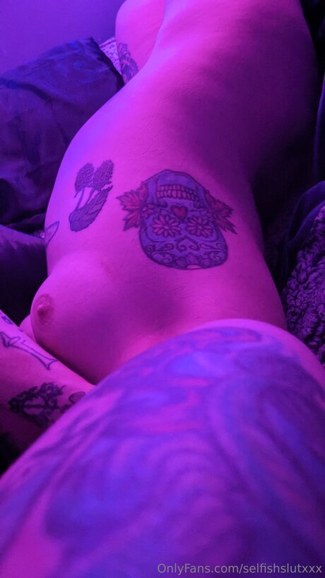 Selfishslutxxx hd star img