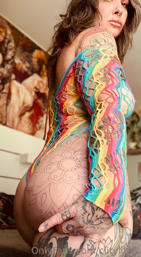 Clitylitter naked pornstar galleries