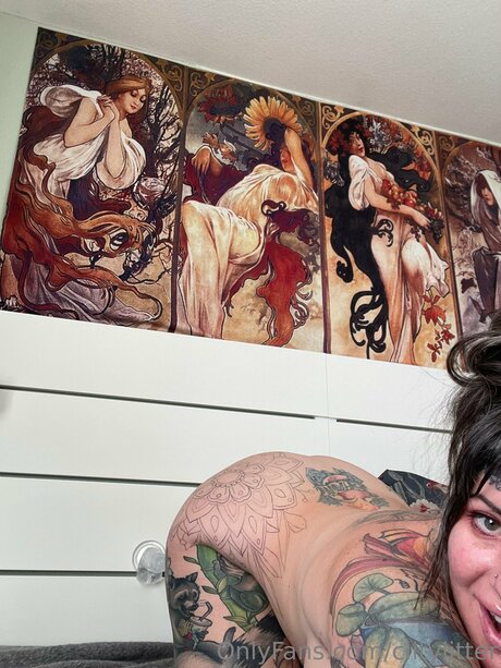 Clitylitter pornstar exclusive gallery