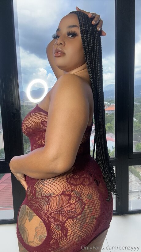 Benzyyy beautiful pornstar picture