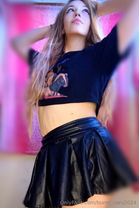 Bunni Uwu2024 adult actress image