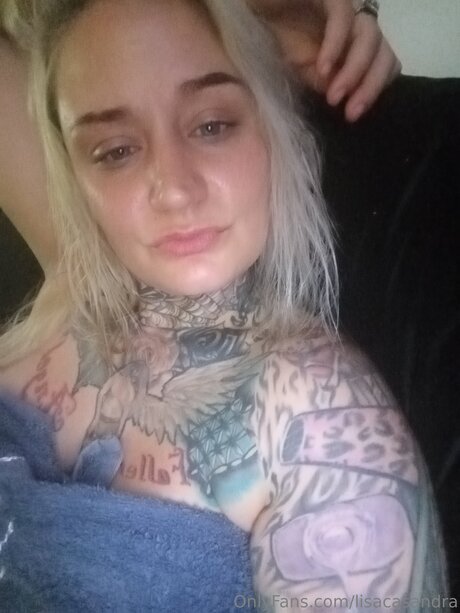 Lisacasandra pretty pornstar pics