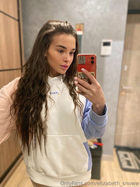 Elizabeth Dreamm pornstar exclusive pictures