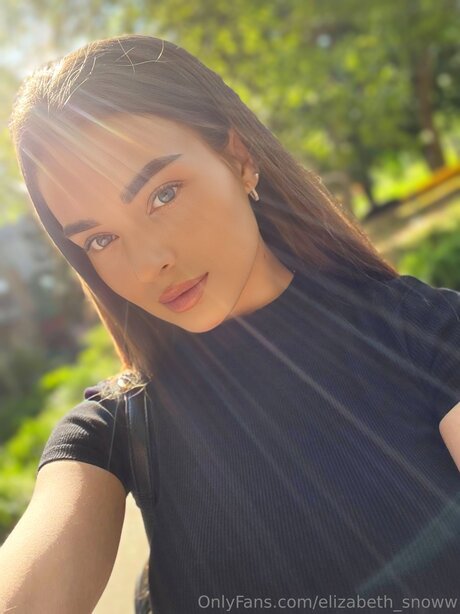 Elizabeth Dreamm star top image