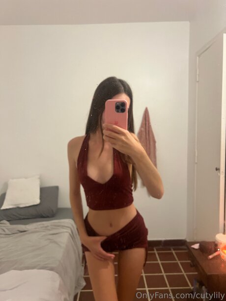 Cutylily xxx pornstar archive