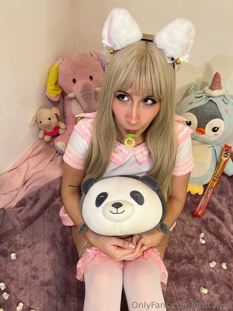 Brittany6 art star pic