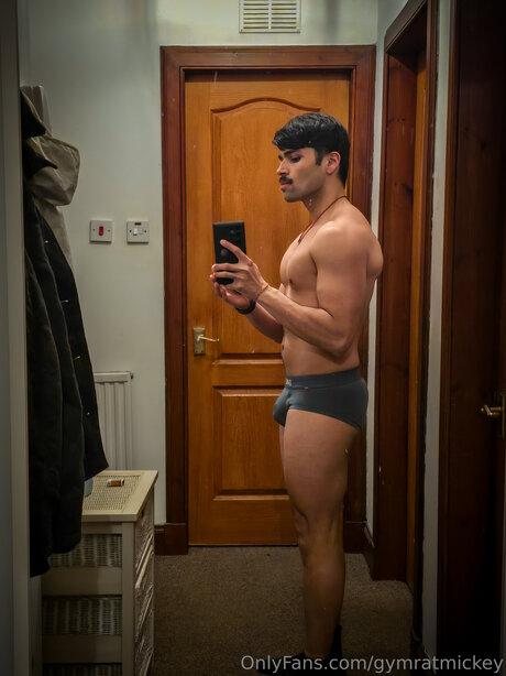 Gymratmickey model perfect images