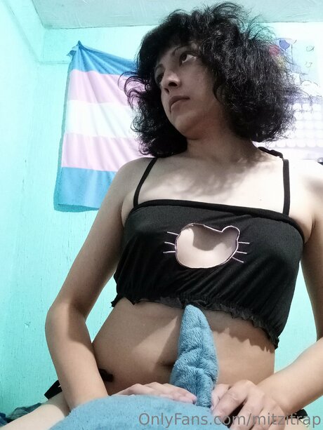 Mitzitrap hot star picture