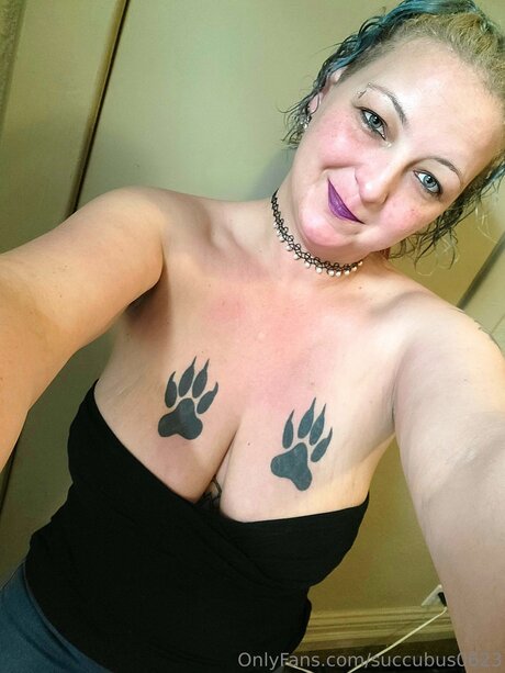 Tinaclawz0623 hd model images