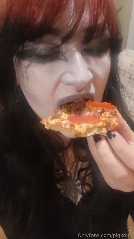 Pigxmilk hot star archive