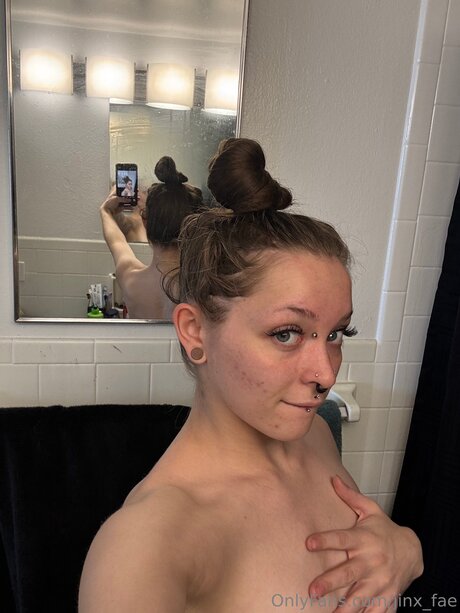 Jinx Fae naked model gallery