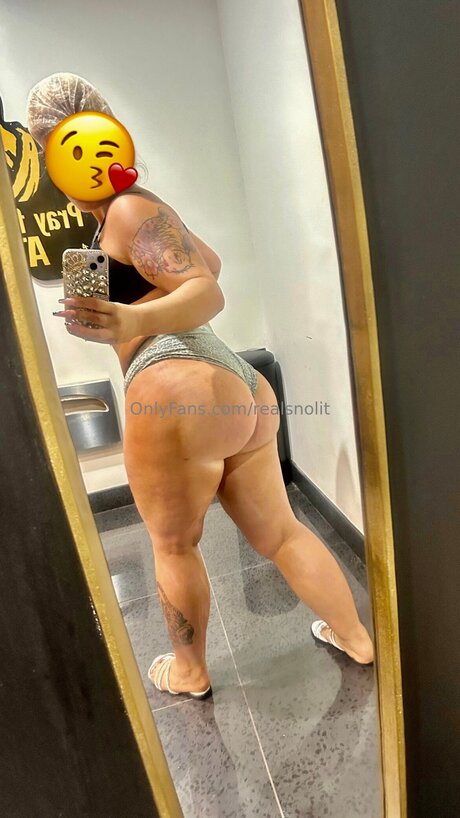 Realsnolit porn star pics