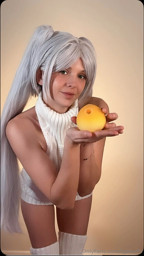 Fypwaifu pornographic star archive