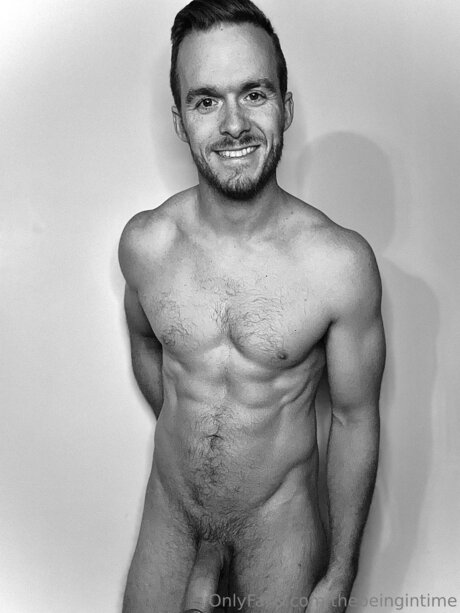 Thebeingintime star sexy pic