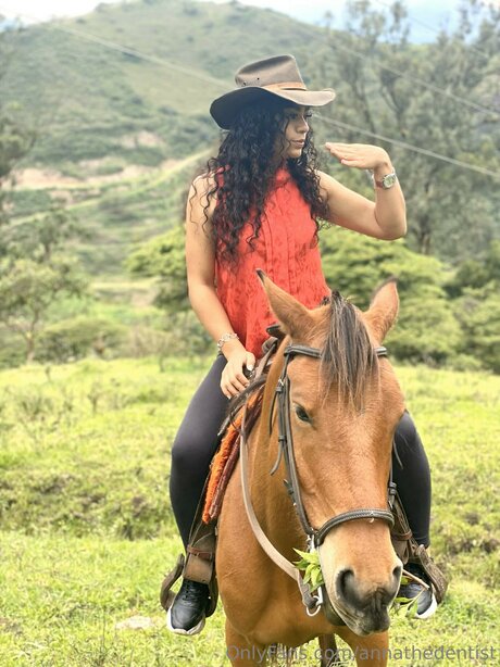 Annathedentist art pornstar img