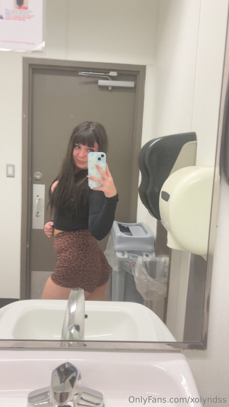 Xolyndss sex model photo