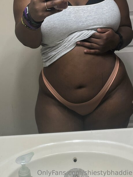 Shiestybhaddie pornstar free image