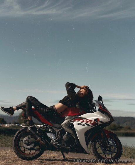 Aiaixoxo7 star xxx picture